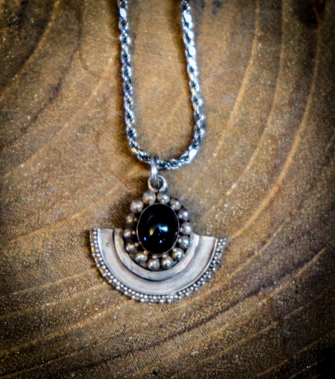 925 Silver & Onyx Pendant Necklace